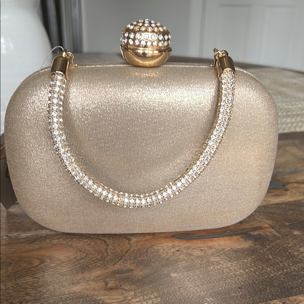 Elegant Gold Evening Clutch